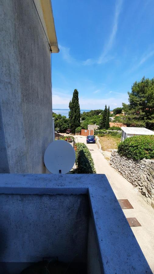 Apartment Pinoapplosinj Veli Losinj Exterior photo